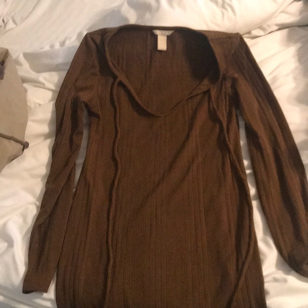 Brown dress
